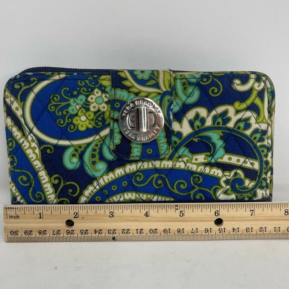 Vera Bradley Wallet Organizer and Check Book - Picture 5 of 13